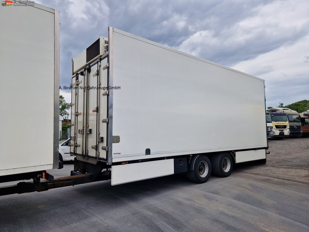 Wellmeyer TK018 Durchlader Frigoblock Zustand sauber, Durchlader, Portaltüren - Рефрижератор причіп: фото 1 Wellmeyer TK018 Durchlader Frigoblock Zustand sauber, Durchlader, Portaltüren - Рефрижератор причіп: фото 1