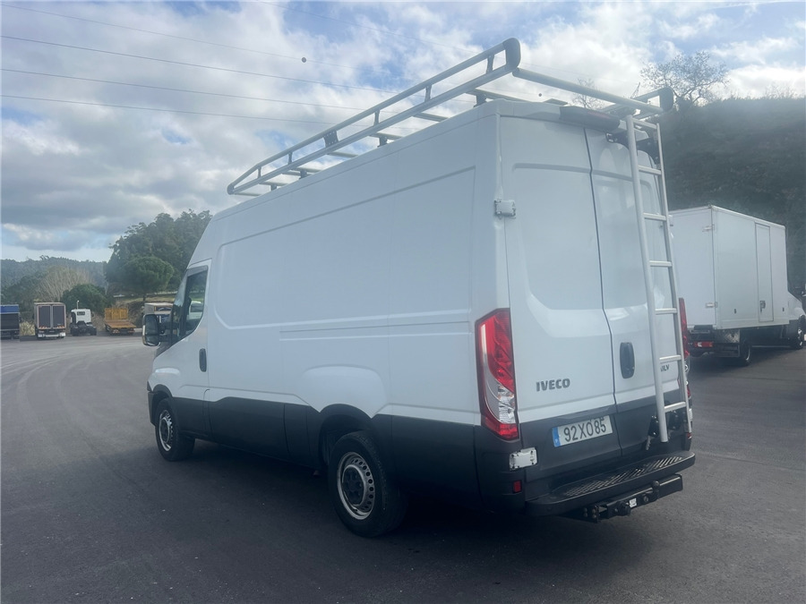 Суцільнометалевий фургон Iveco 35S16: фото 6