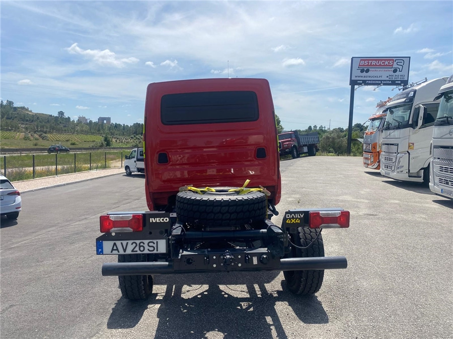 Iveco 70-S180 4X4 - Вантажівка шасі: фото 5 Iveco 70-S180 4X4 - Вантажівка шасі: фото 5