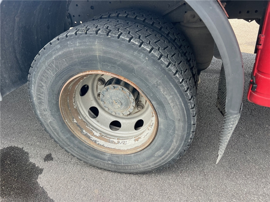 Тентована вантажівка Iveco ML 120EP22 H ES: фото 18