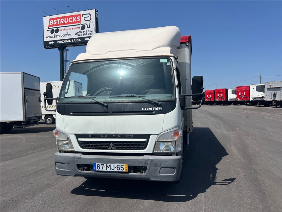 Mitsubishi 7C18 - Тентована вантажівка: фото 2 Mitsubishi 7C18 - Тентована вантажівка: фото 2
