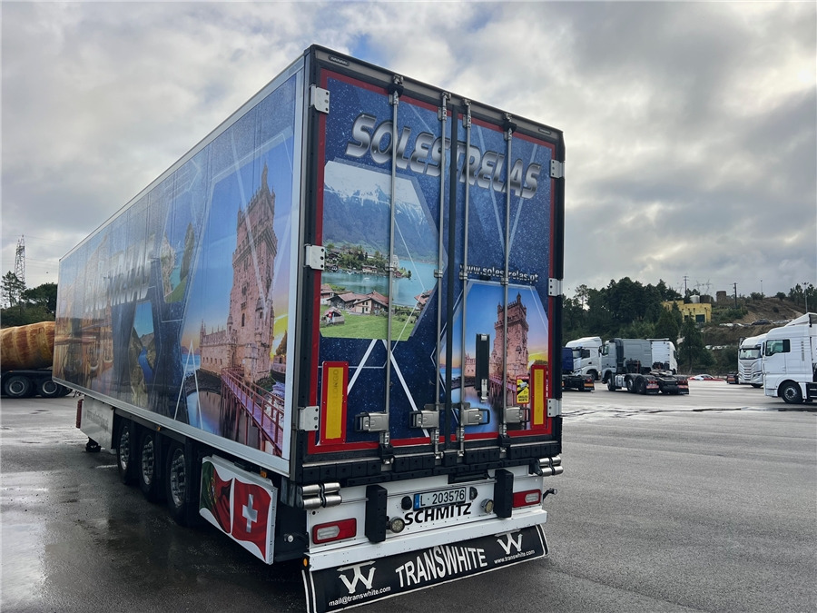 SCHMITZ CARGOBULL SCB-S3B - Рефрижератор напівпричіп: фото 4 SCHMITZ CARGOBULL SCB-S3B - Рефрижератор напівпричіп: фото 4