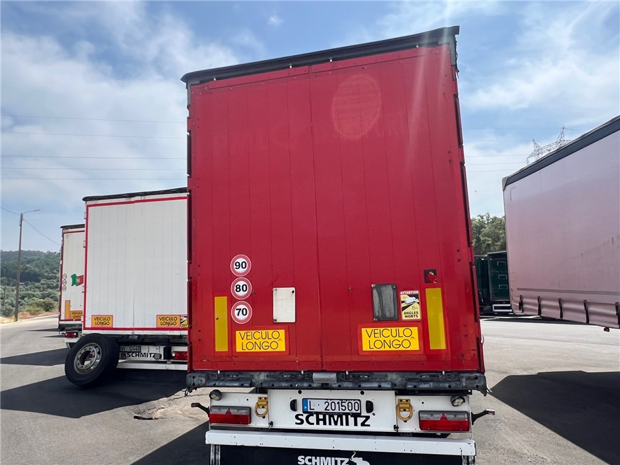SCHMITZ CARGOBULL SCB-S3T TETO ELEVAR - Тентований напівпричіп: фото 4 SCHMITZ CARGOBULL SCB-S3T TETO ELEVAR - Тентований напівпричіп: фото 4