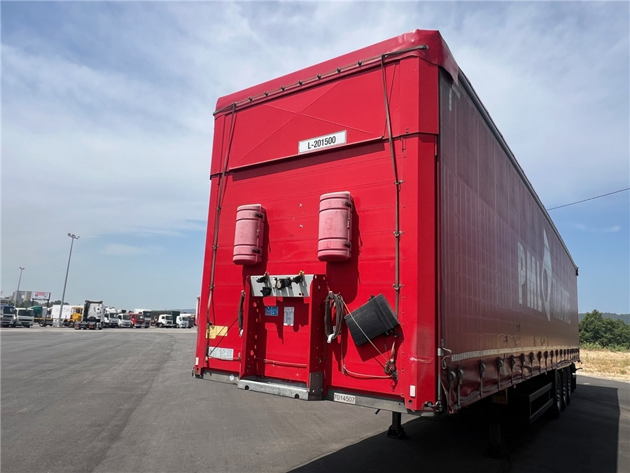 SCHMITZ CARGOBULL SCB-S3T TETO ELEVAR - Тентований напівпричіп: фото 2 SCHMITZ CARGOBULL SCB-S3T TETO ELEVAR - Тентований напівпричіп: фото 2