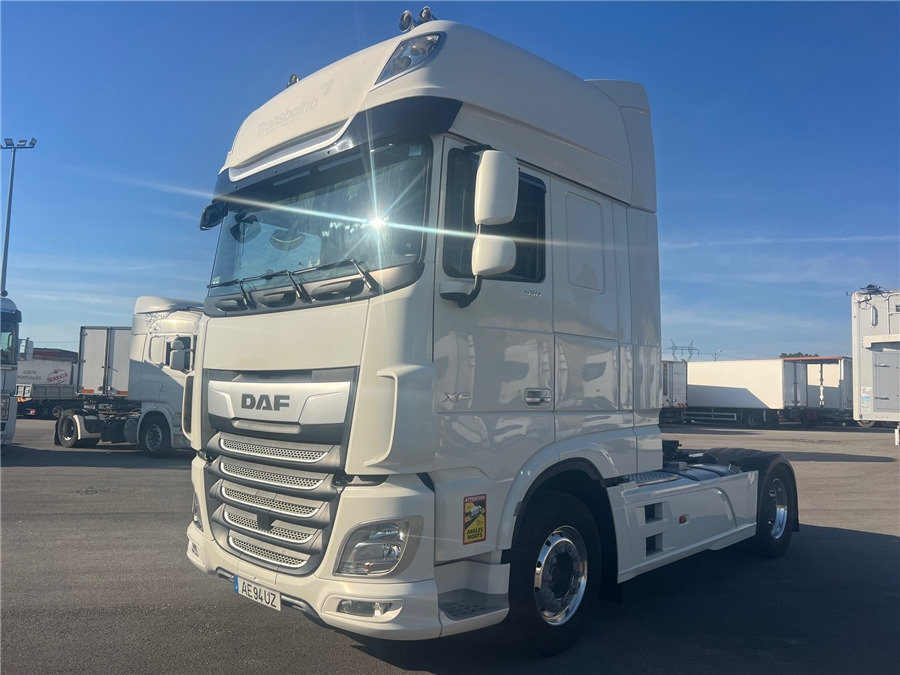 DAF XF530 / RETARDER - Тягач: фото 3 DAF XF530 / RETARDER - Тягач: фото 3