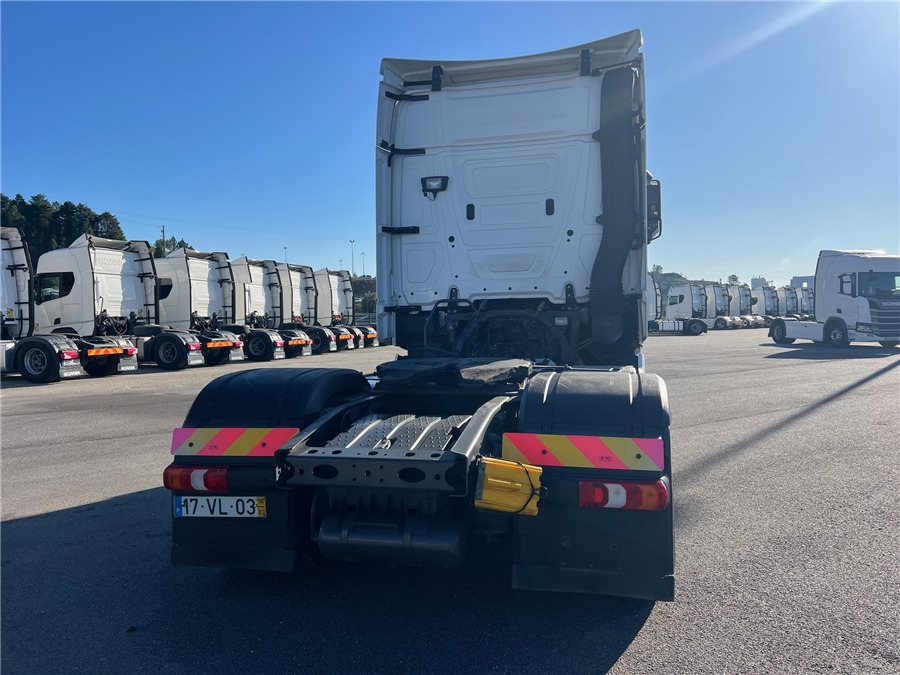 MERCEDES-BENZ 1845 / RETARDER - Тягач: фото 5 MERCEDES-BENZ 1845 / RETARDER - Тягач: фото 5