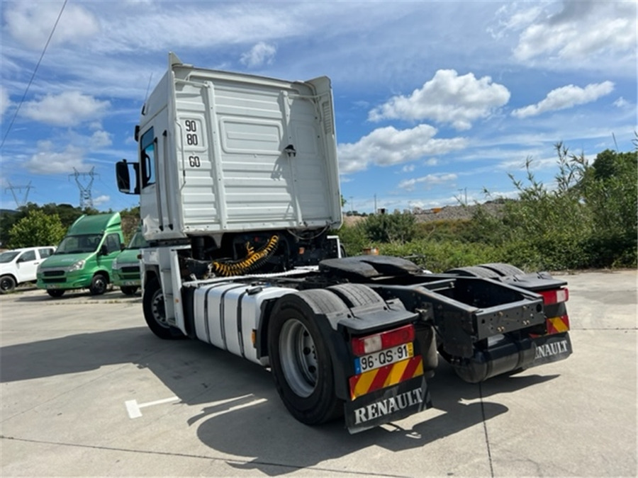 Renault AE 480 - Тягач: фото 4 Renault AE 480 - Тягач: фото 4