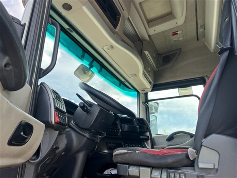 Renault AE 480 - Тягач: фото 5 Renault AE 480 - Тягач: фото 5