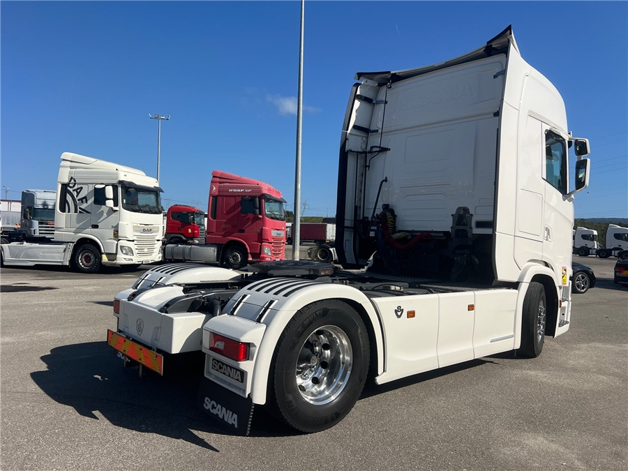 Scania S580 /V8 FULL AIR / RETARDER - Тягач: фото 4 Scania S580 /V8 FULL AIR / RETARDER - Тягач: фото 4