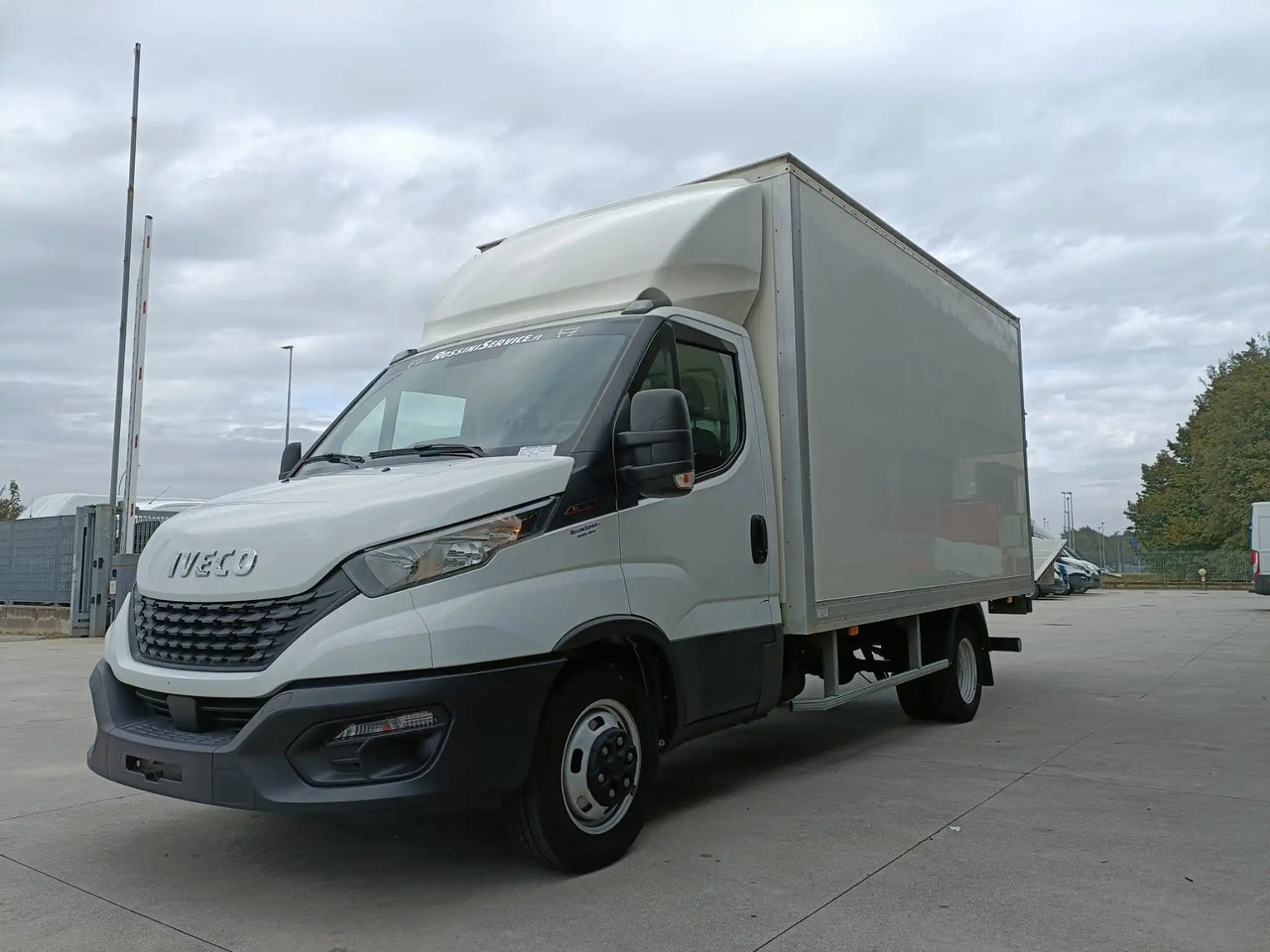 IVECO DAILY 35C16 3.0 - Фургон з закритим кузовом: фото 3 IVECO DAILY 35C16 3.0 - Фургон з закритим кузовом: фото 3