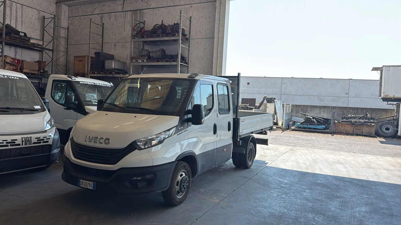 IVECO DAILY 35C16 DOPPIA CABINA RIBALTABILE TRILATERALE 3.0 - Малотоннажний самоскид: фото 1 IVECO DAILY 35C16 DOPPIA CABINA RIBALTABILE TRILATERALE 3.0 - Малотоннажний самоскид: фото 1