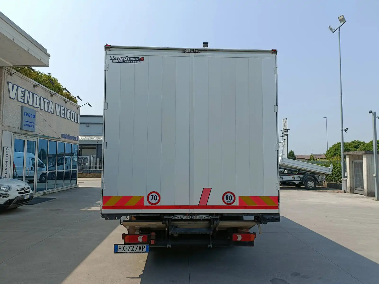 Вантажівка з закритим кузовом IVECO EUROCARGO 120EL22: фото 6
