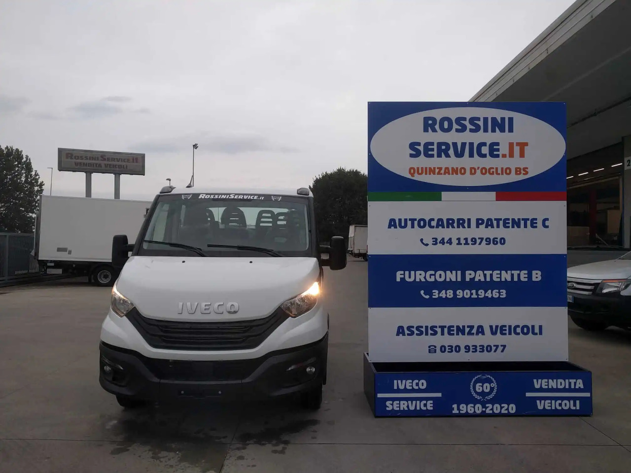 IVECO DAILY 35C18 DOPPIA CABINA 7 POSTI - Комерційний автомобіль: фото 2 IVECO DAILY 35C18 DOPPIA CABINA 7 POSTI - Комерційний автомобіль: фото 2