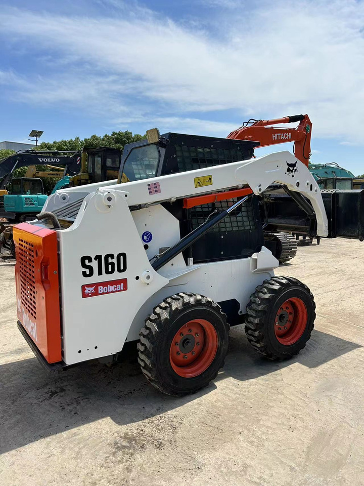 Bobcat S160 - Міні-навантажувач: фото 2 Bobcat S160 - Міні-навантажувач: фото 2