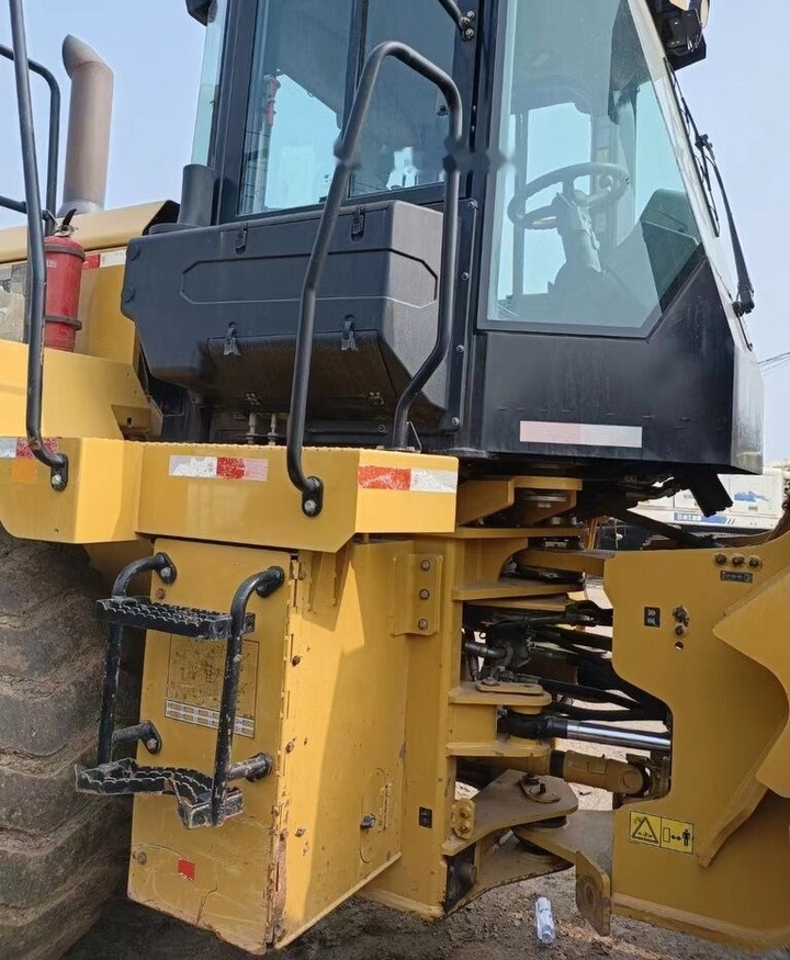 Caterpillar 950GC - Колісний навантажувач: фото 3 Caterpillar 950GC - Колісний навантажувач: фото 3