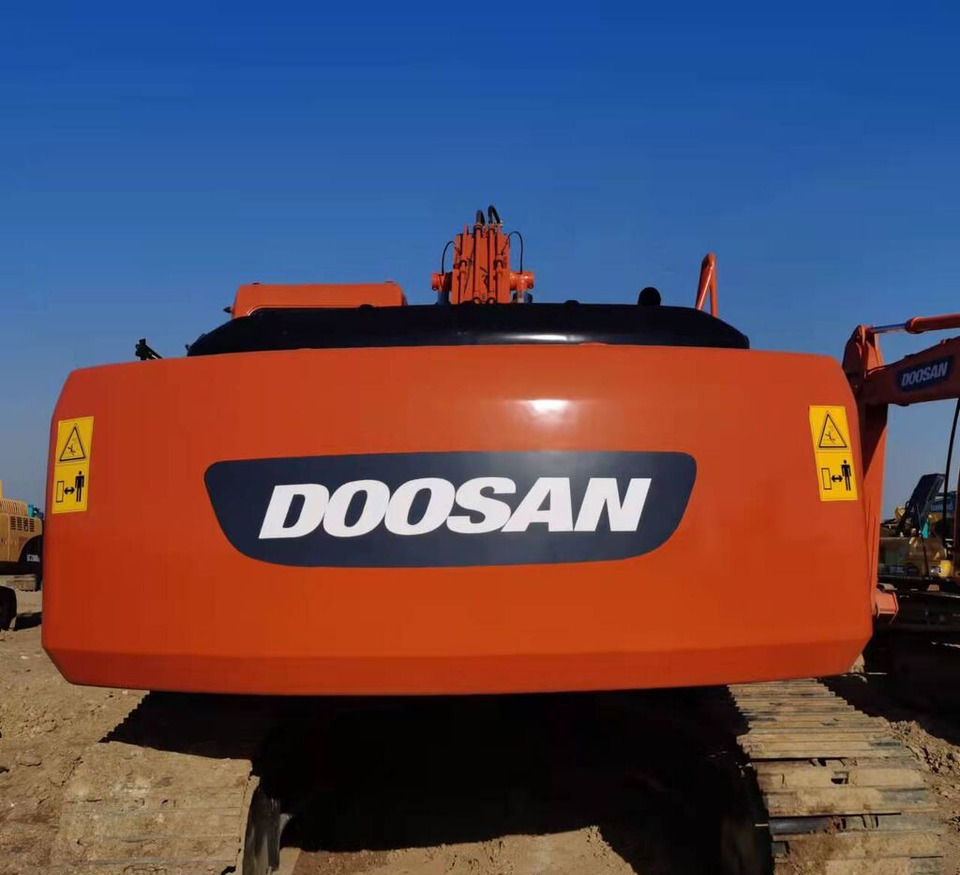 Doosan DH220LC-7 - Гусеничний екскаватор: фото 2 Doosan DH220LC-7 - Гусеничний екскаватор: фото 2