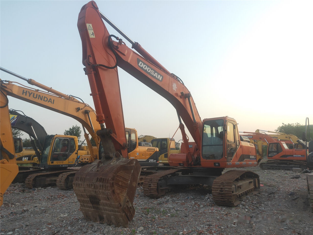 Doosan DH300LC-7 - Гусеничний екскаватор: фото 3 Doosan DH300LC-7 - Гусеничний екскаватор: фото 3
