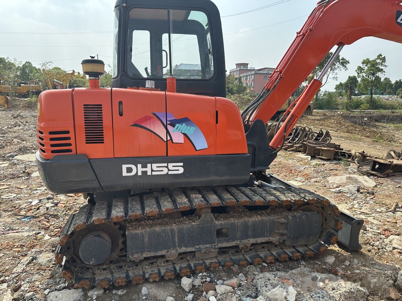 Doosan DH55 - Гусеничний екскаватор: фото 3 Doosan DH55 - Гусеничний екскаватор: фото 3