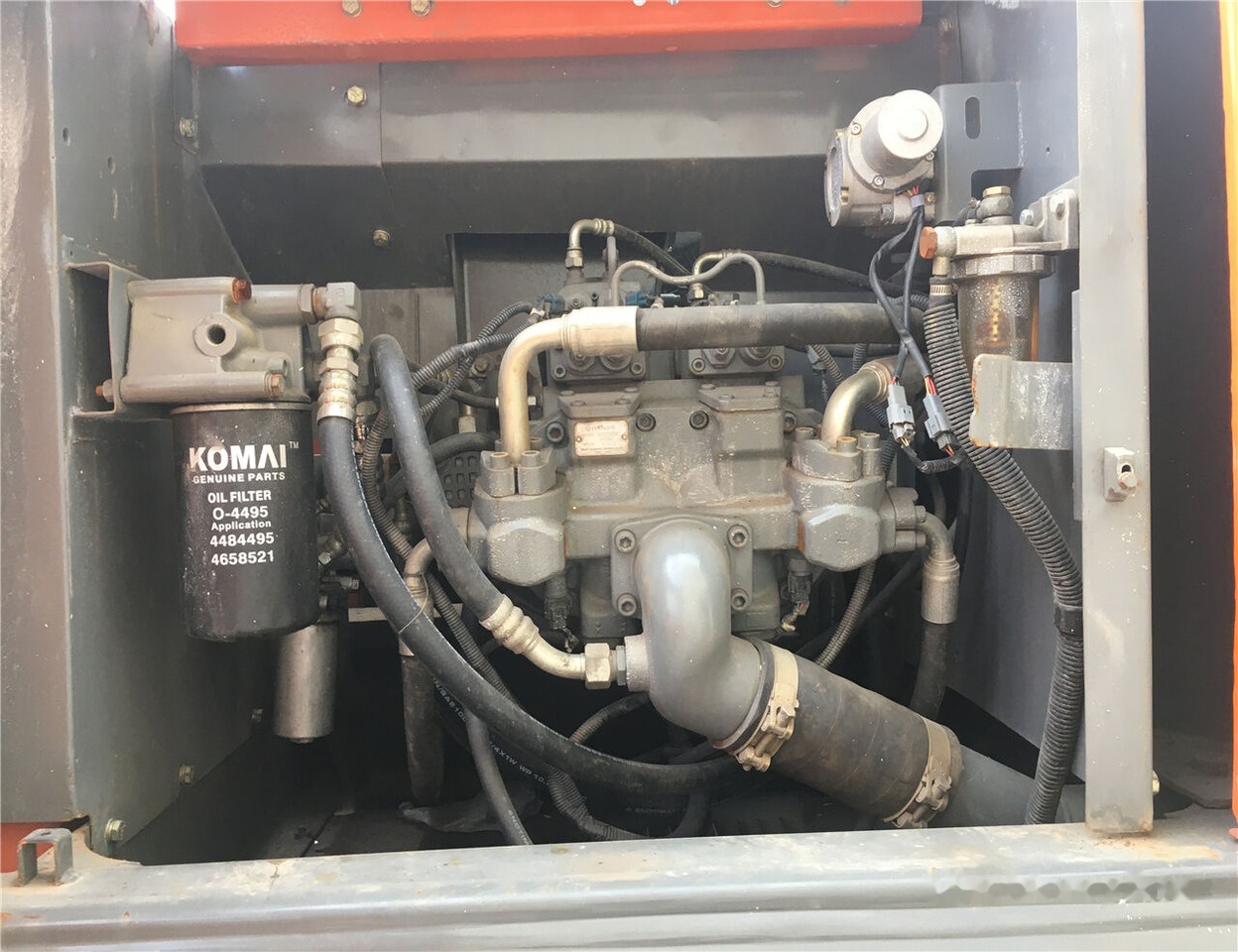 Hitachi ZX240-3G - Гусеничний екскаватор: фото 3 Hitachi ZX240-3G - Гусеничний екскаватор: фото 3