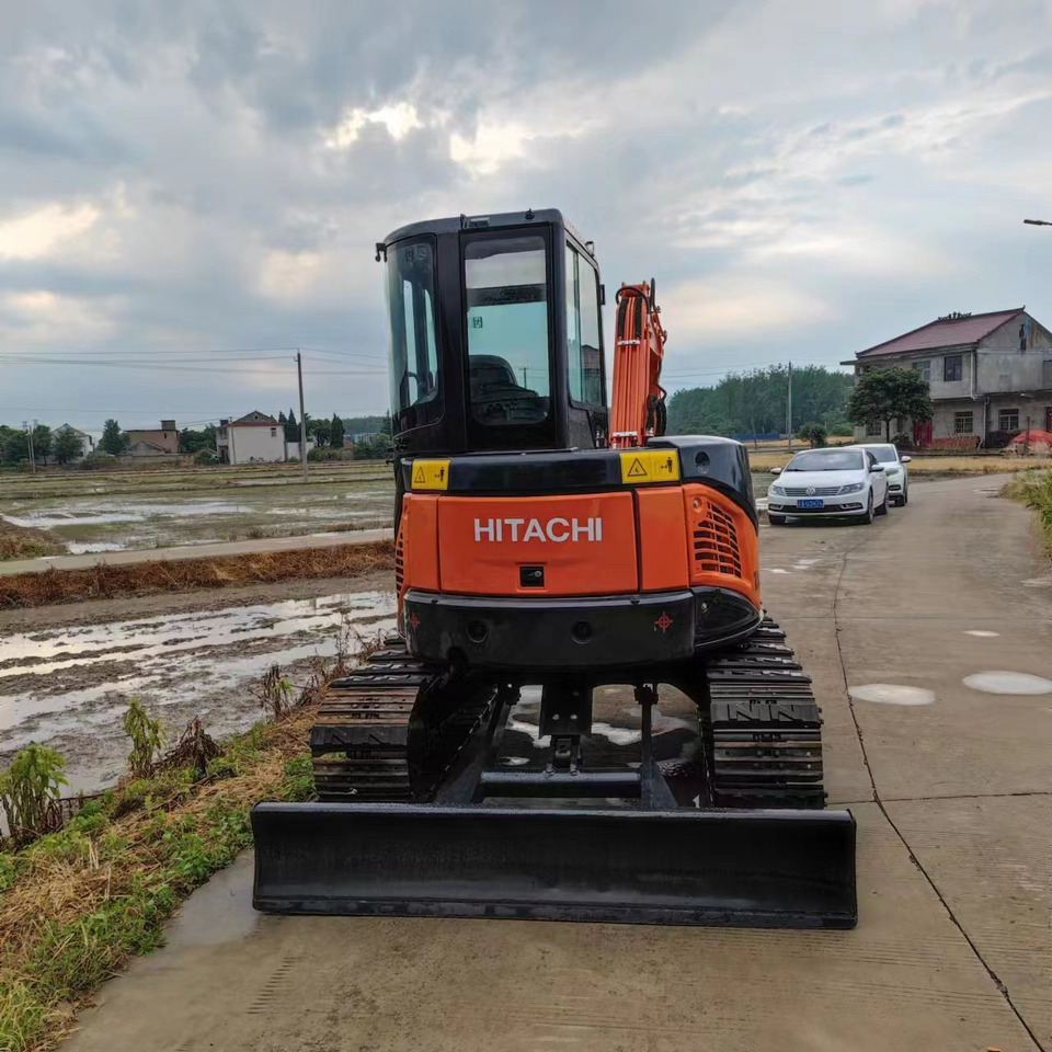 Hitachi ZX50 - Міні-екскаватор: фото 4 Hitachi ZX50 - Міні-екскаватор: фото 4
