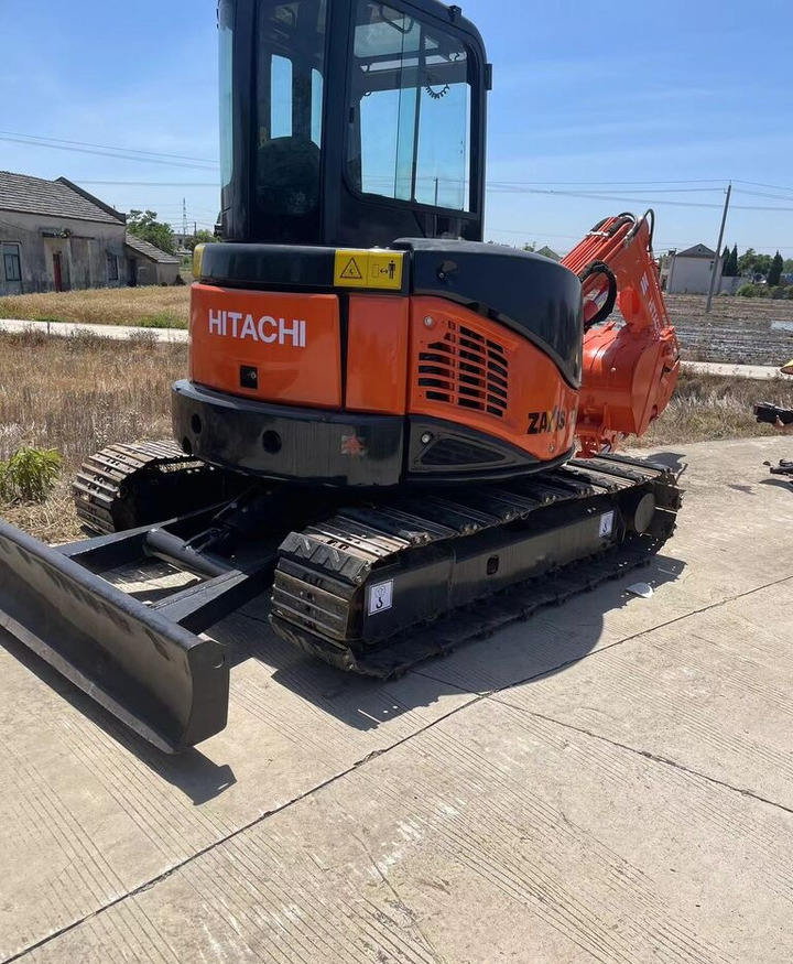 Hitachi ZX50U - Міні-екскаватор: фото 1 Hitachi ZX50U - Міні-екскаватор: фото 1