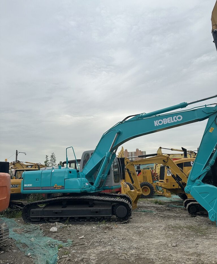 Kobelco SK200 - Гусеничний екскаватор: фото 5 Kobelco SK200 - Гусеничний екскаватор: фото 5