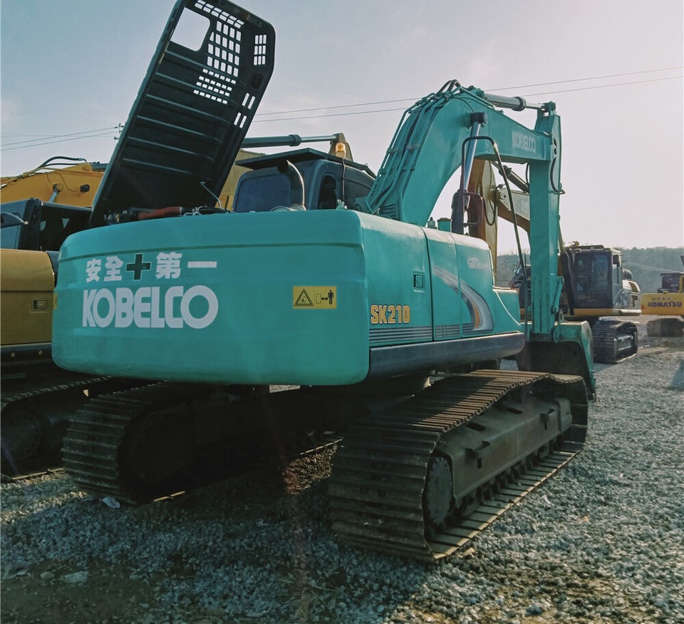 Kobelco SK210 - Гусеничний екскаватор: фото 3 Kobelco SK210 - Гусеничний екскаватор: фото 3