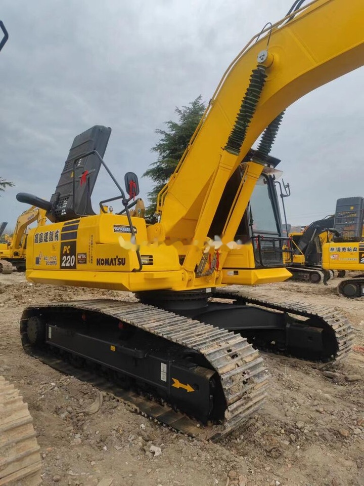 Komatsu PC220-8 - Гусеничний екскаватор: фото 3 Komatsu PC220-8 - Гусеничний екскаватор: фото 3