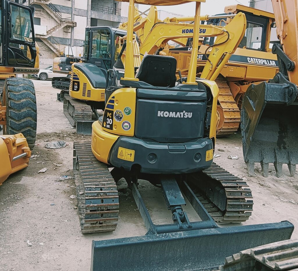Komatsu PC30MR - Міні-екскаватор: фото 1 Komatsu PC30MR - Міні-екскаватор: фото 1