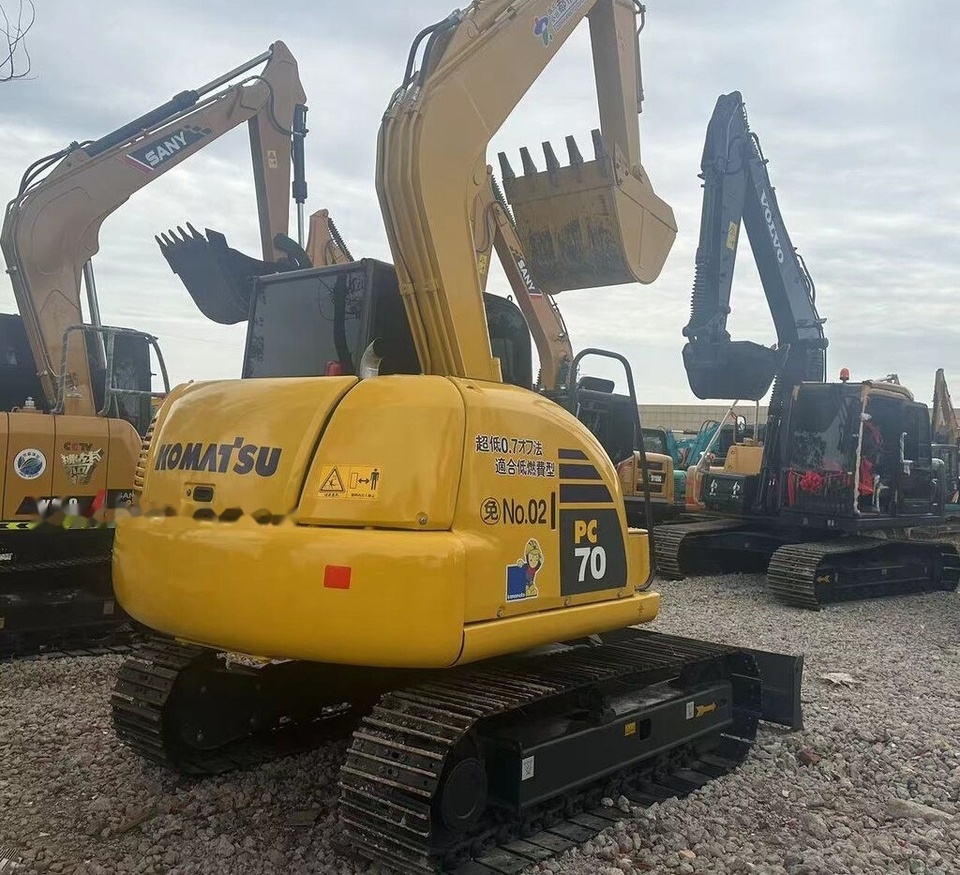 Komatsu PC70 - Міні-екскаватор: фото 1 Komatsu PC70 - Міні-екскаватор: фото 1