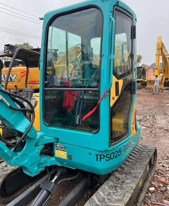 Kubota KX135 - Міні-екскаватор: фото 1 Kubota KX135 - Міні-екскаватор: фото 1