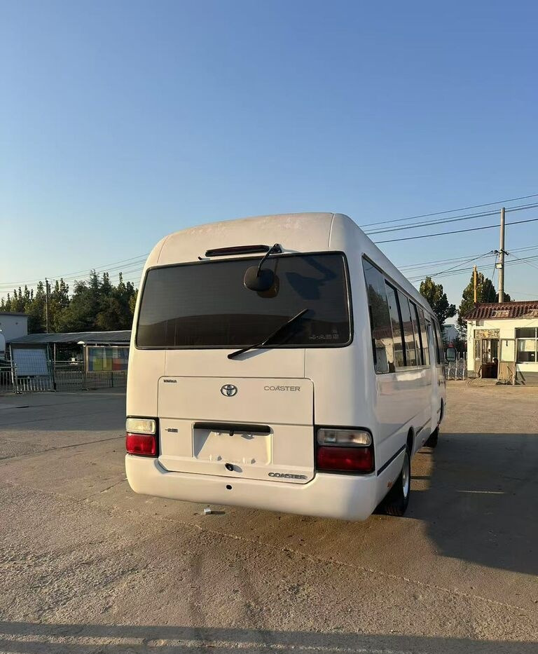 Toyota Coaster - Приміський автобус: фото 1 Toyota Coaster - Приміський автобус: фото 1