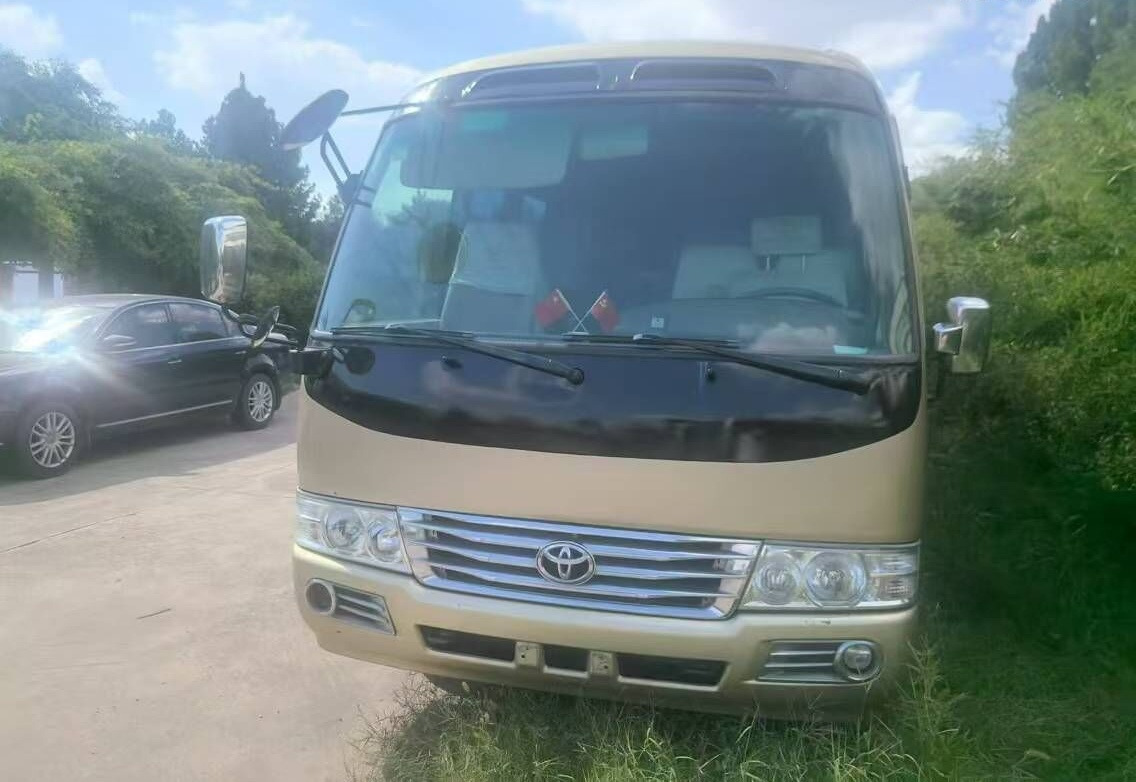 Toyota Coaster - Приміський автобус: фото 3 Toyota Coaster - Приміський автобус: фото 3