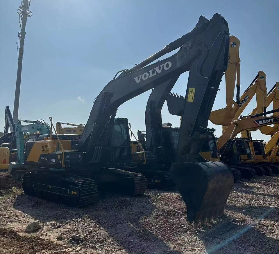 Volvo EC210 - Гусеничний екскаватор: фото 3 Volvo EC210 - Гусеничний екскаватор: фото 3