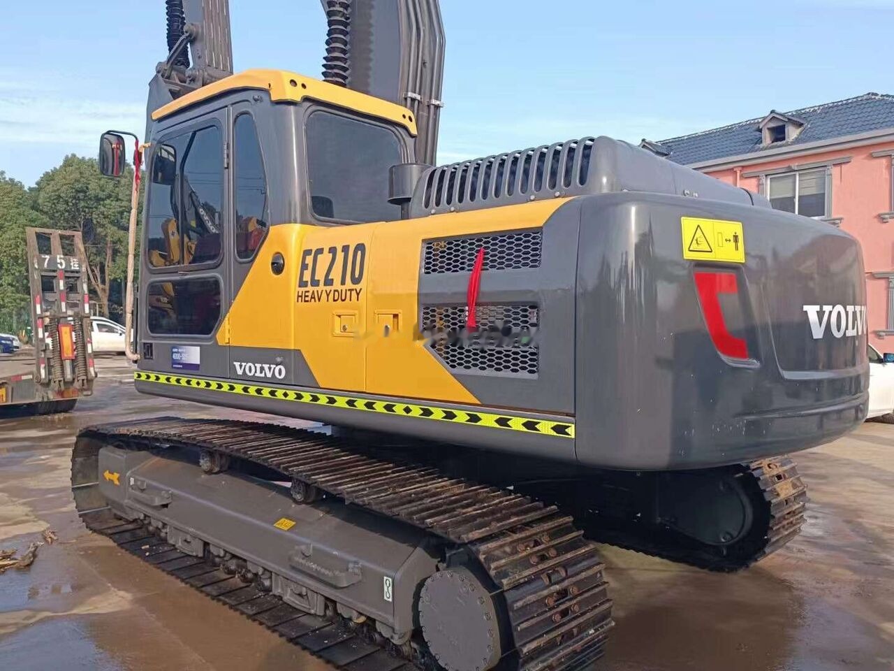 Volvo EC210 - Гусеничний екскаватор: фото 2 Volvo EC210 - Гусеничний екскаватор: фото 2