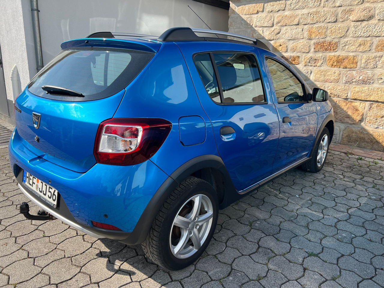 Dacia Sandero - Легковий автомобіль: фото 2 Dacia Sandero - Легковий автомобіль: фото 2
