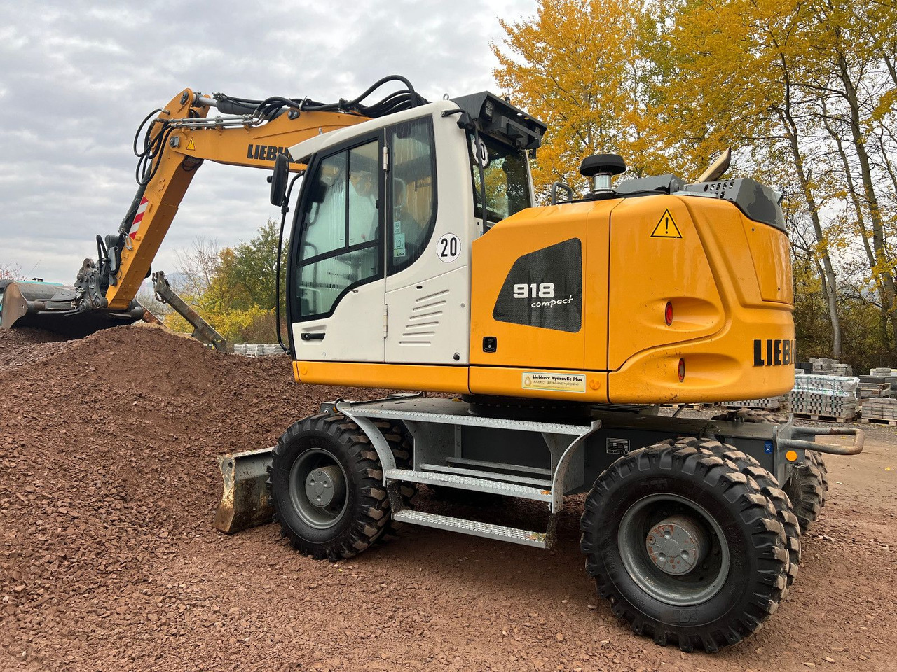 Liebherr A 918 Compact SW 48 Likufix - Колісний екскаватор: фото 1 Liebherr A 918 Compact SW 48 Likufix - Колісний екскаватор: фото 1