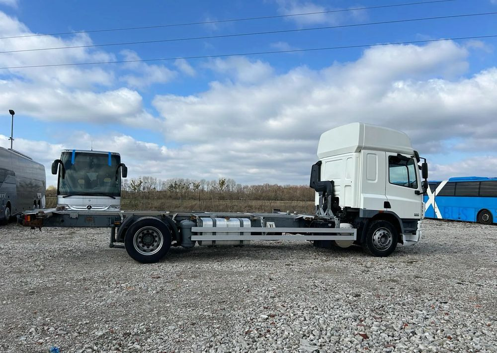 DAF CF75.310 - Вантажівка шасі: фото 2 DAF CF75.310 - Вантажівка шасі: фото 2