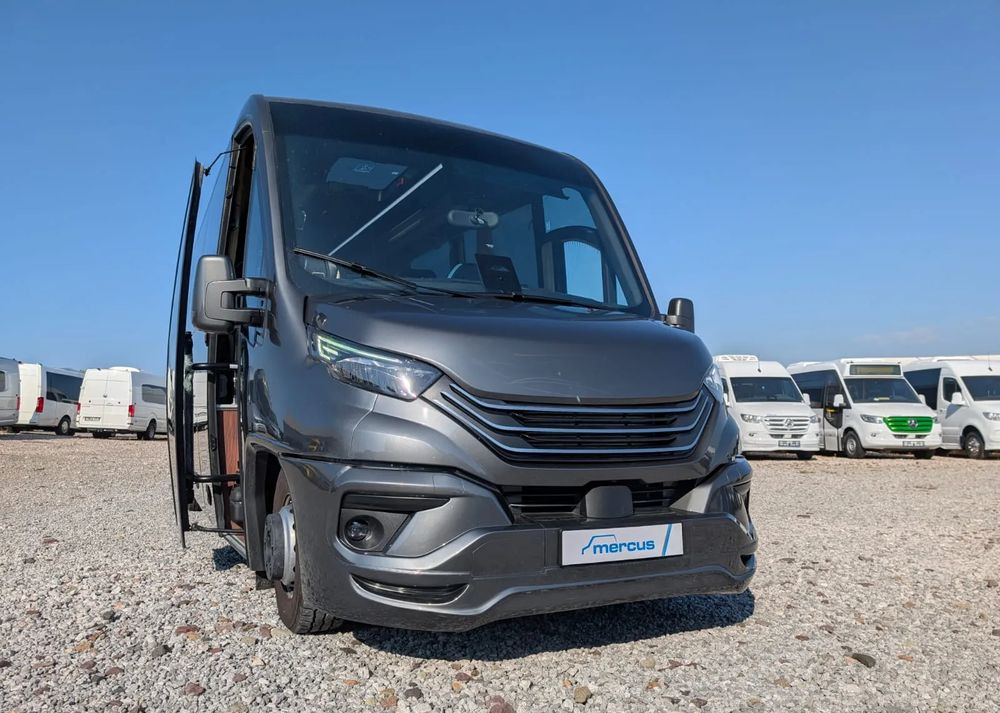 Новий Мікроавтобус, Пасажирський фургон Iveco Daily 70C21: фото 15