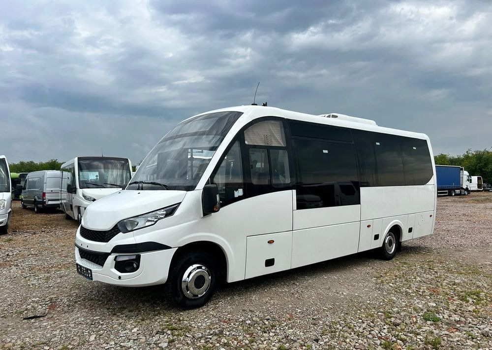 Мікроавтобус, Пасажирський фургон Iveco Daily Rosero City: фото 8