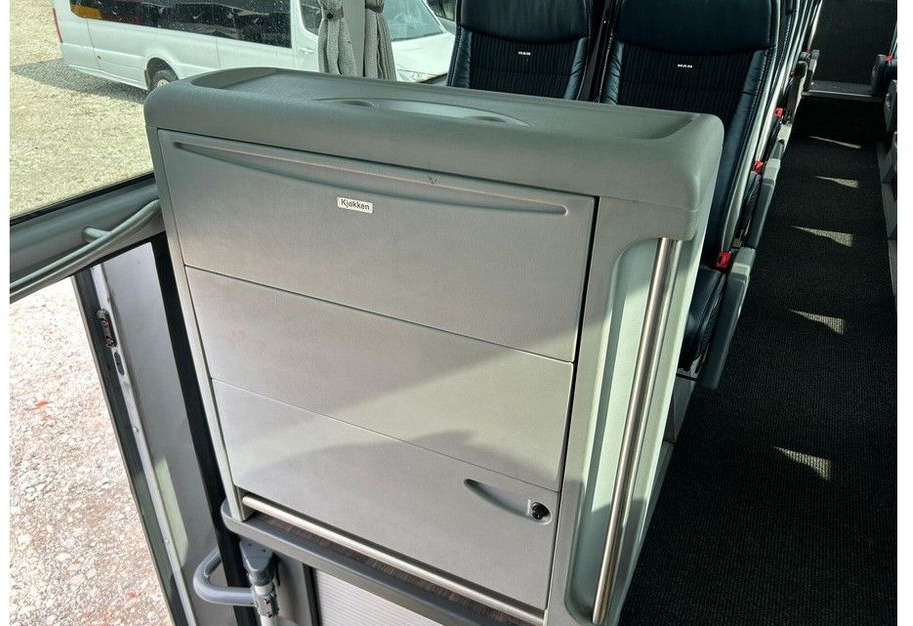 Туристичний автобус MAN Lions Coach: фото 17