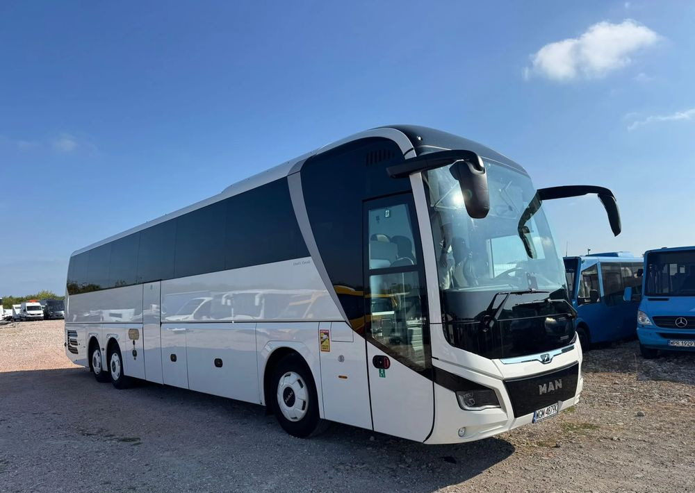 MAN Lions Coach R08 - Туристичний автобус: фото 1 MAN Lions Coach R08 - Туристичний автобус: фото 1