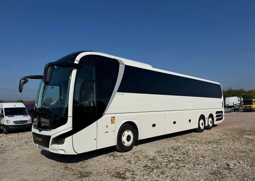 MAN Lions Coach R08 - Туристичний автобус: фото 3 MAN Lions Coach R08 - Туристичний автобус: фото 3