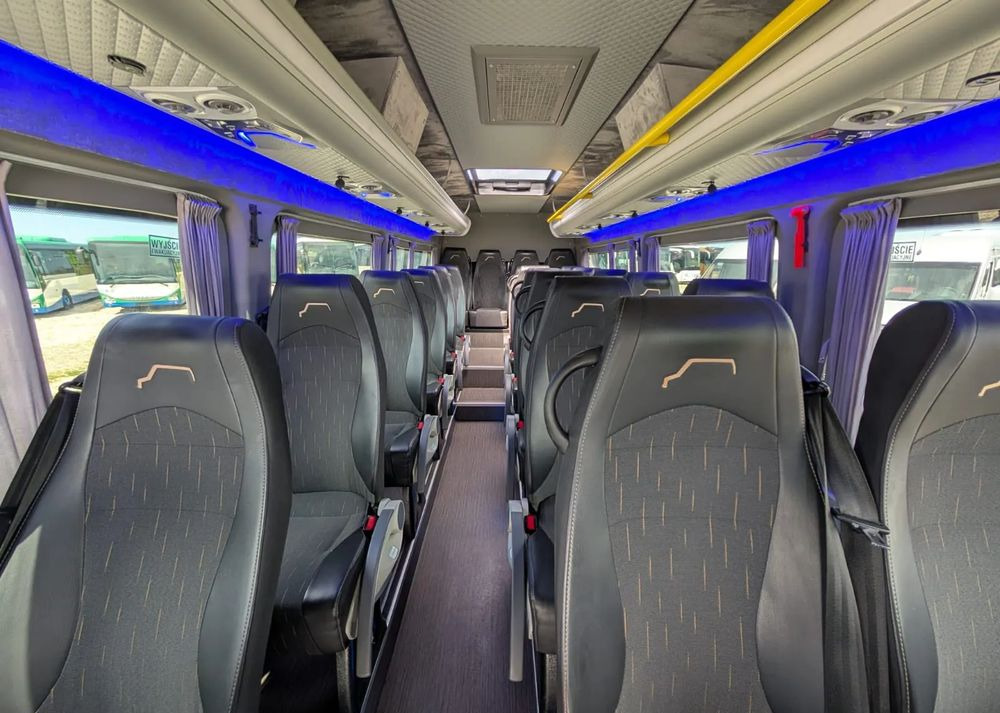 Мікроавтобус, Пасажирський фургон Mercedes-Benz Sprinter 517: фото 18