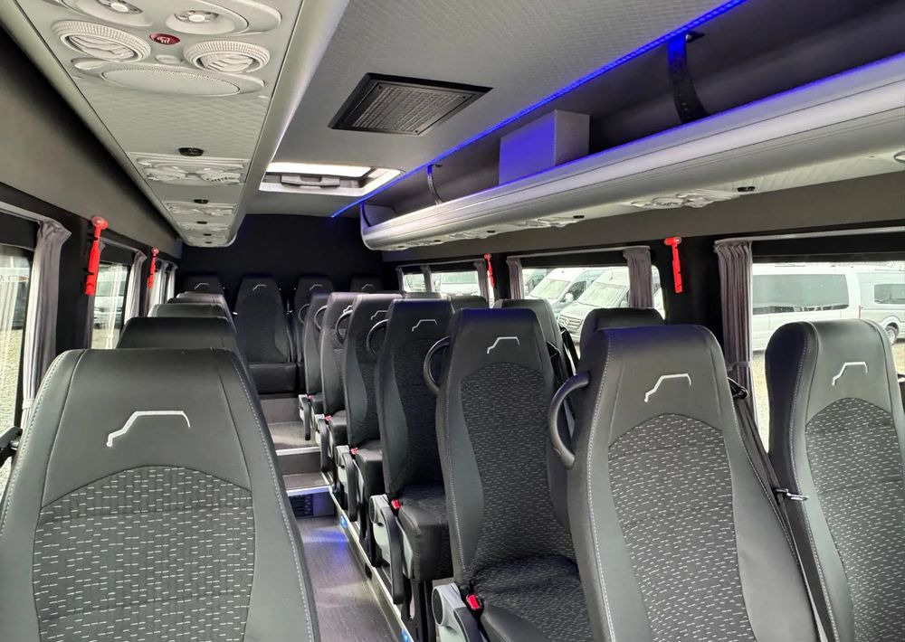 Новий Мікроавтобус, Пасажирський фургон Mercedes-Benz Sprinter 519: фото 16