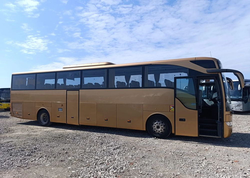 Mercedes-Benz Tourismo - Туристичний автобус: фото 2 Mercedes-Benz Tourismo - Туристичний автобус: фото 2