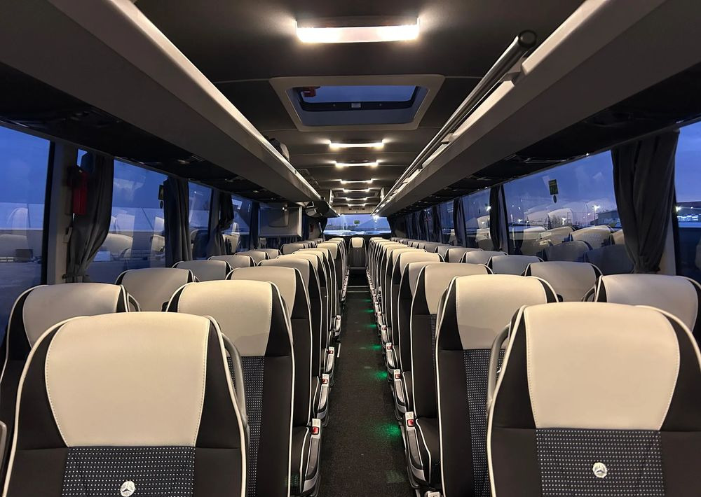 Туристичний автобус Mercedes-Benz Tourismo: фото 17
