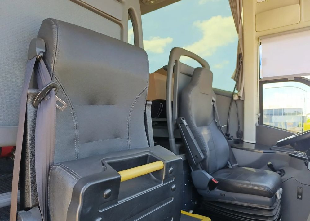 Туристичний автобус Scania HIGER: фото 14 Туристичний автобус Scania HIGER: фото 14