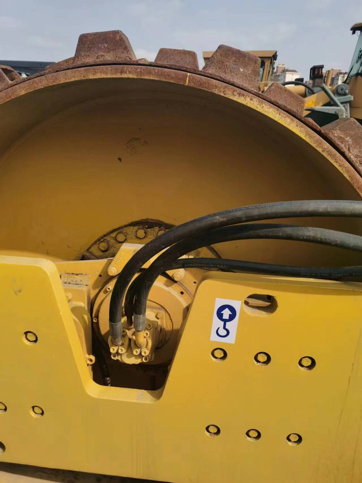 BOMAG BW217D-2 - Компактор: фото 5 BOMAG BW217D-2 - Компактор: фото 5