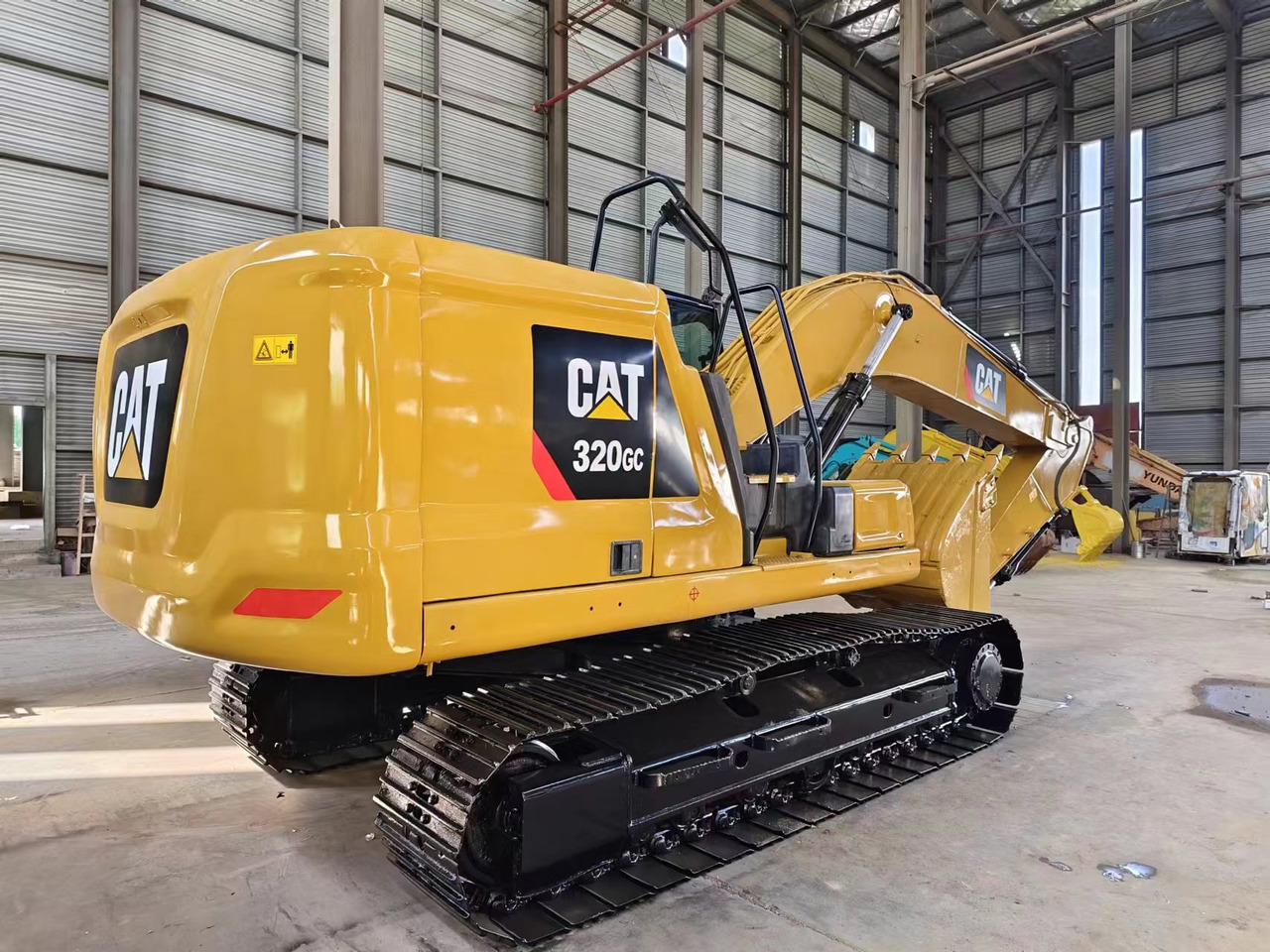 CAT 320GC - Гусеничний екскаватор: фото 2 CAT 320GC - Гусеничний екскаватор: фото 2